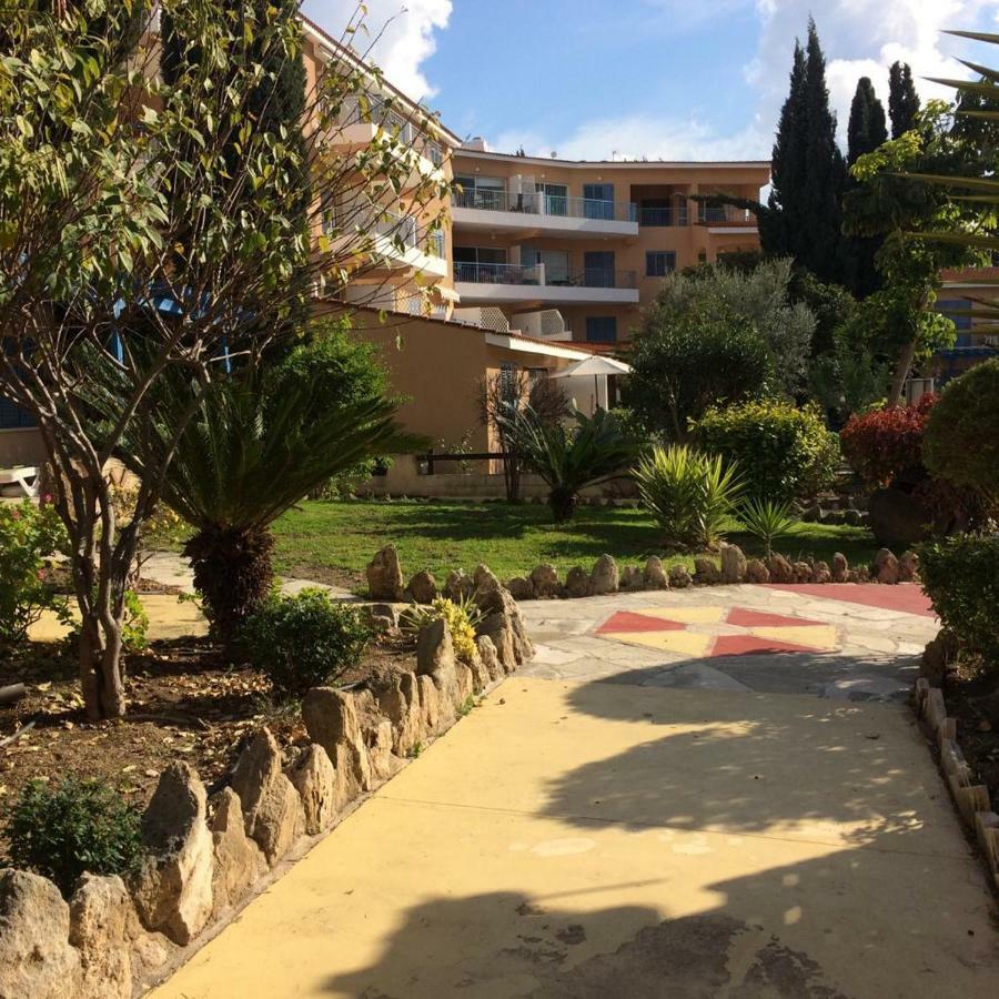 Paradise Garden Paphos Buitenkant foto